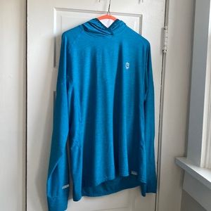 Men’s medium NRS breaker rash guard